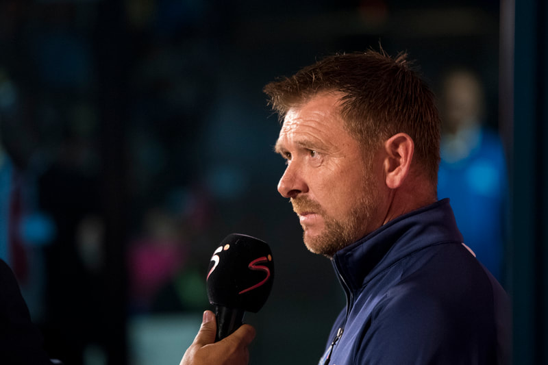 Maritzburg United head coach Eric Tinkler, chats to the media before the start of the game.
Match between Maritzburg United and Bloemfontein Celtic at the Harry Gwala Stadium on the 5th of April 2019 © Image: BOOGS Photography / Andrew Mc Fadden
