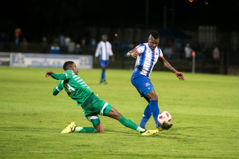 Mohau Mokate of Maritzburg United, wins the ball.
Match between Maritzburg United and Bloemfontein Celtic at the Harry Gwala Stadium on the 5th of April 2019 © Image: BOOGS Photography / Andrew Mc Fadden