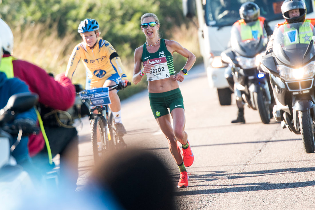 Gerda Steyn during the Comrades Marathon during #ThrowBackThursday . Image: BOOGS Photography / Andrew Mc Fadden