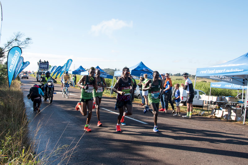 The Elite mens field, containing eventual winner; Edward Mothibi, at the 2019 Comrades Marathon that took place on 9 June 2019. Image: © BOOGS Photography / Andrew Mc Fadden