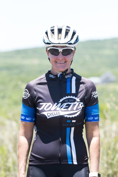 Jowetts Cycles Racing Team: Ingrid Flint