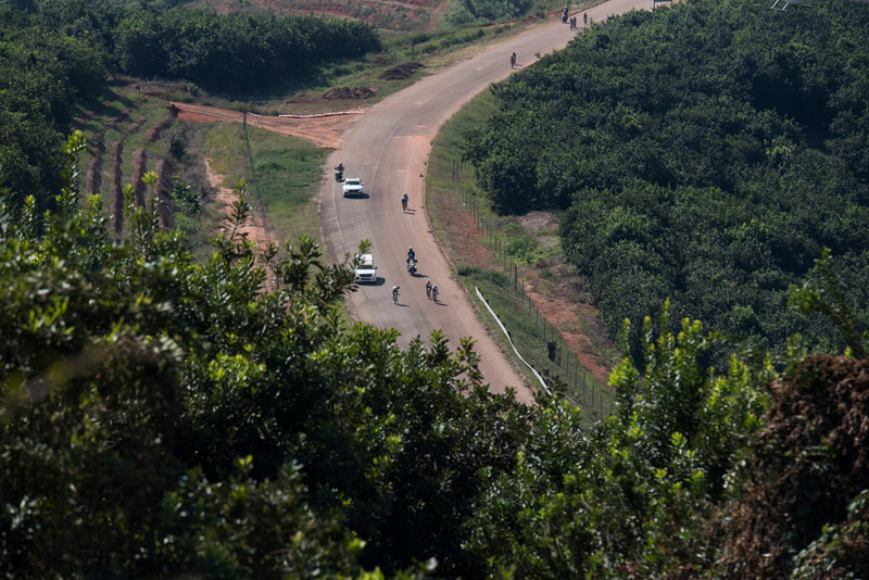 The break on stage 3 of the Tour de Limpopo 2019. Image: © BOOGS Photography / Andrew Mc Fadden